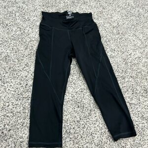 Reebok capris workout